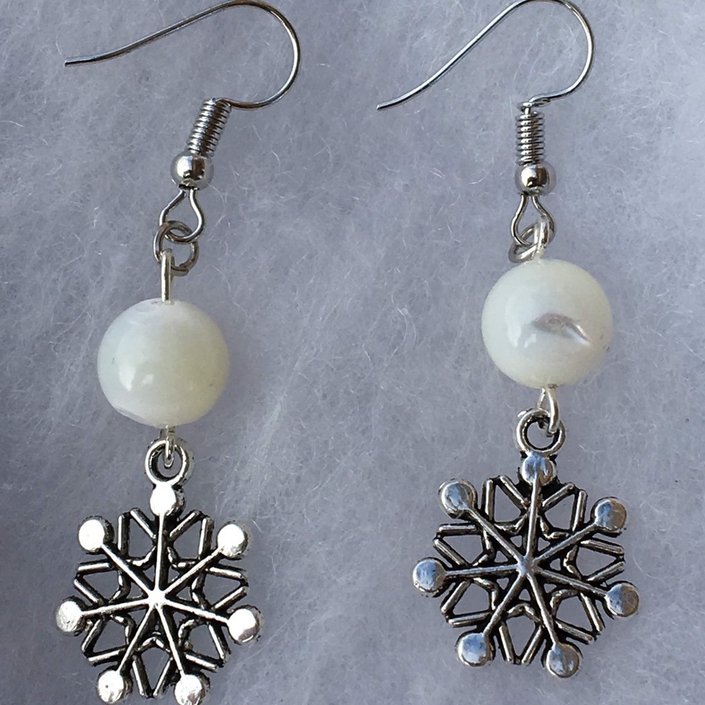 White Mother of Pearl Snowflake Earrings